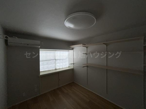 キャナール壱番館のリビング画像