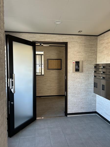 マイユクールのエントランス画像