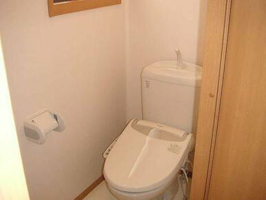 HeightsWisteriaのトイレ画像