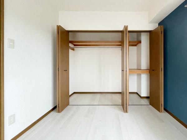 シャイニーヒルの収納画像