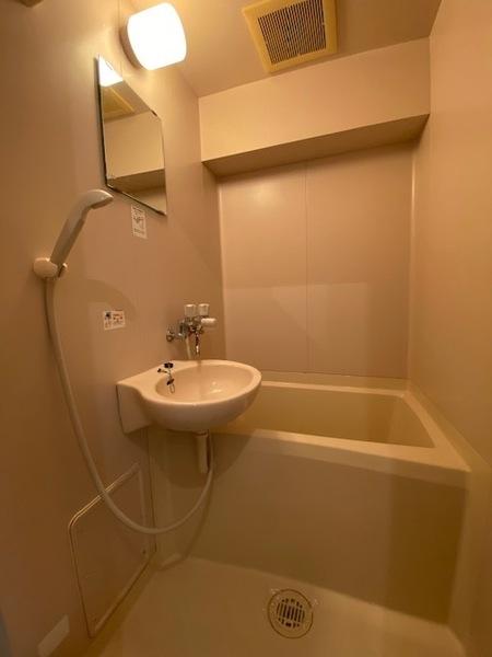 クレセントトミザワのバス画像