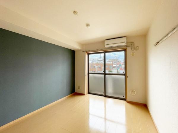 ルピナスコート柴崎のリビング画像