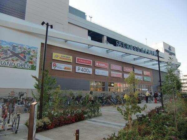 フェリシアのショッピング施設画像