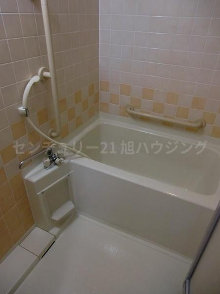 ゴコウエテルナーレのバス画像
