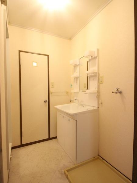 ルードルフィアタウンズの洗面台・洗面所画像