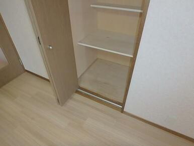 スプランドゥール国領の収納画像