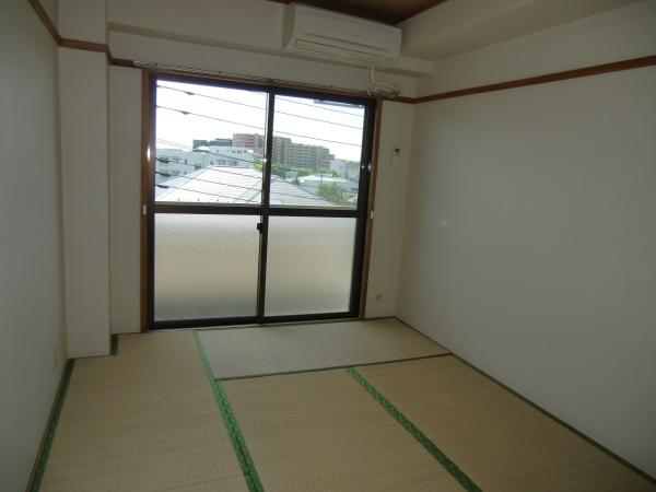 スプランドゥール国領の和室画像