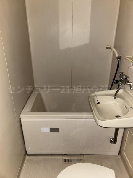 リバーモガミのバス画像