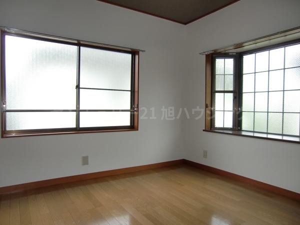 センチュリー上石原13号館の洋室画像