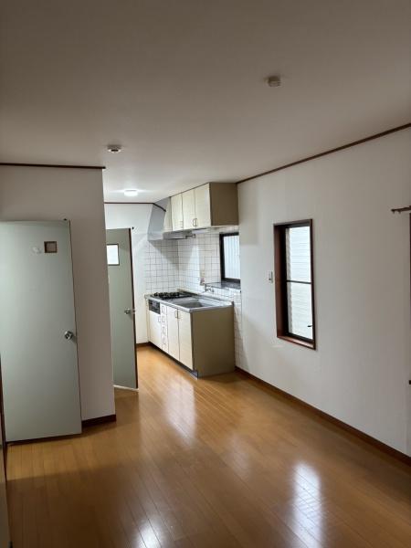 センチュリー上石原13号館のリビング画像