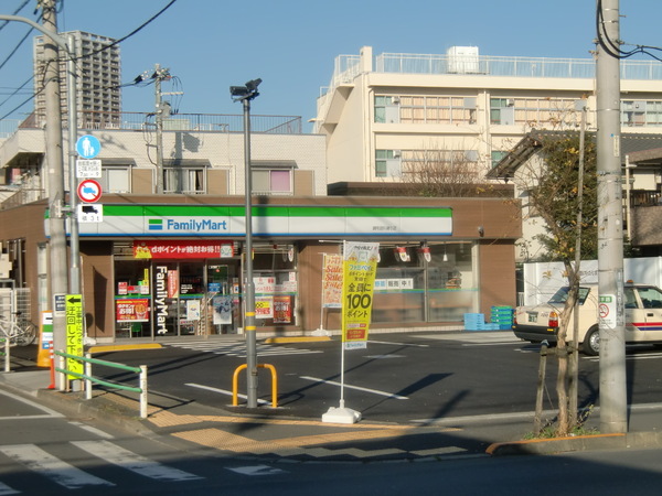 スプランドゥール国領のコンビニ画像