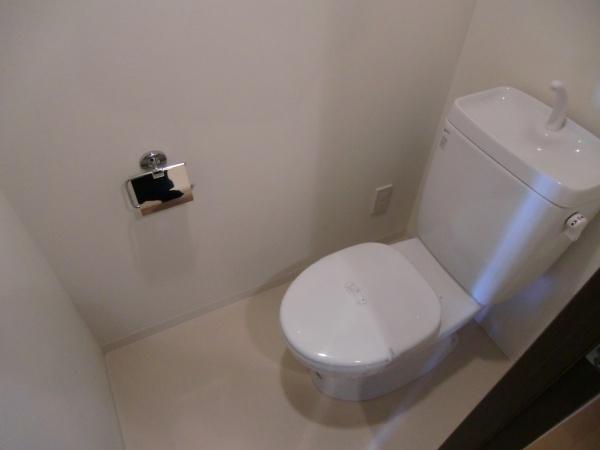 レジディア調布のトイレ画像