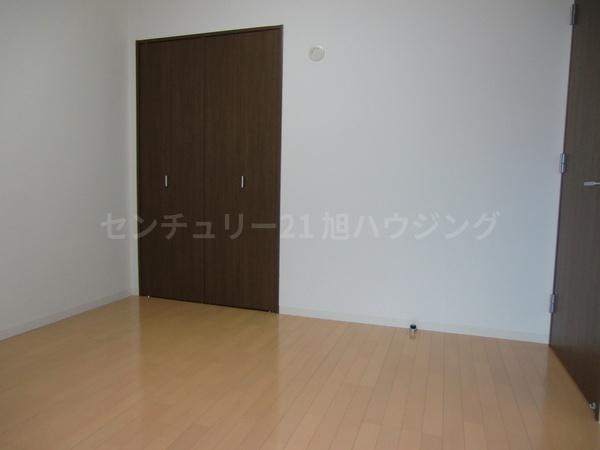レジディア調布の洋室画像