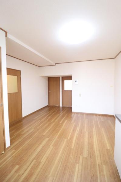 ライフアメニティーの洋室画像