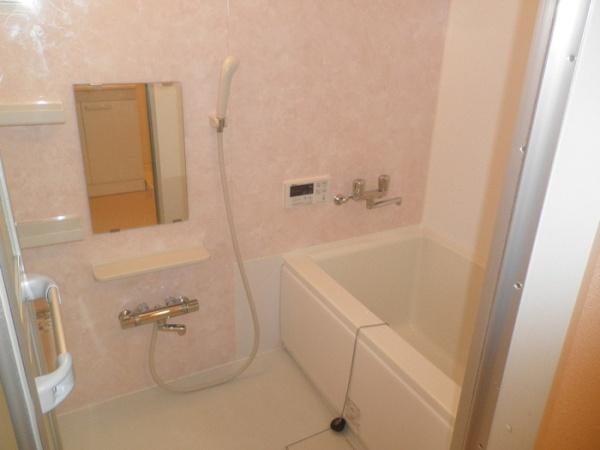 ライフアメニティーのバス画像