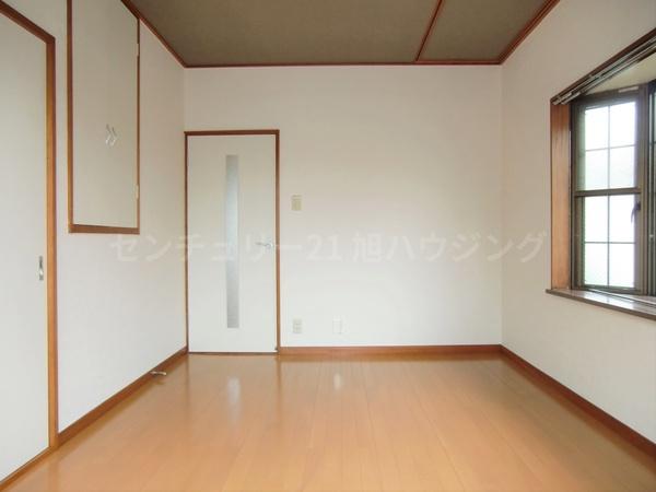 センチュリー上石原１３号館の洋室画像