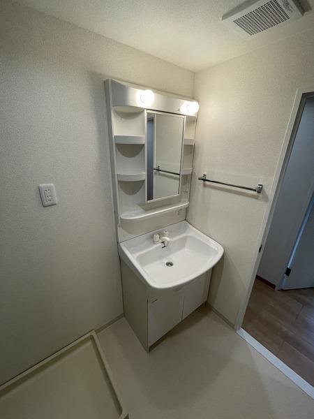 五香屋プラザビルの洗面台・洗面所画像