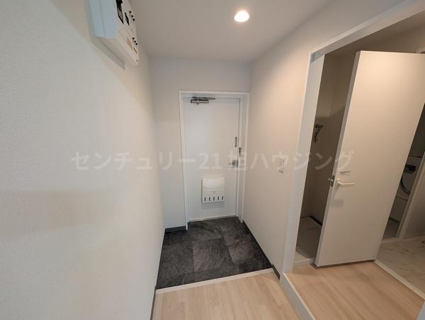 エミナンスチノの玄関画像