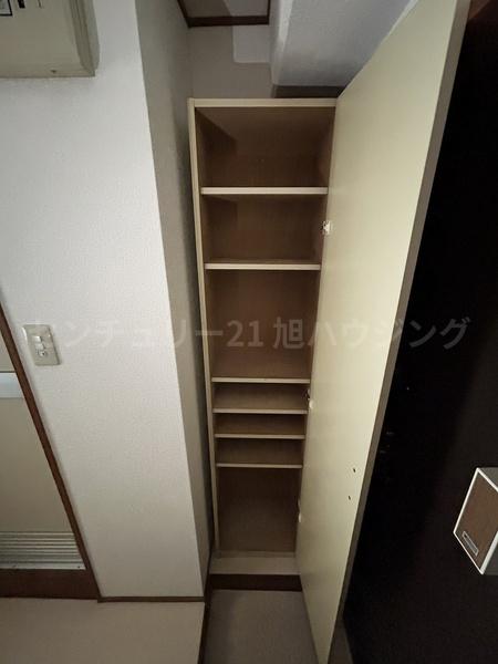 第二エステートオギモトの収納画像