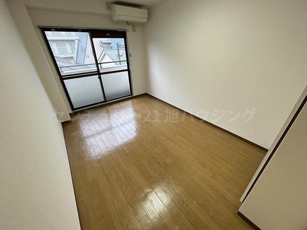 マルコフォートのリビング画像