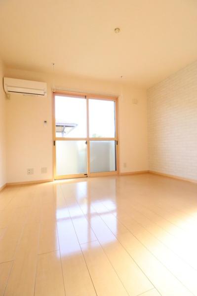 エスペランサ・シマのリビング画像