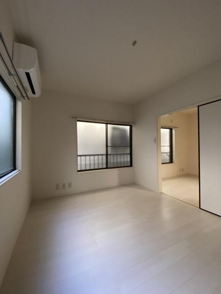 ルーエ国領の洋室画像