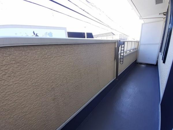 エレガンシアのバルコニー画像