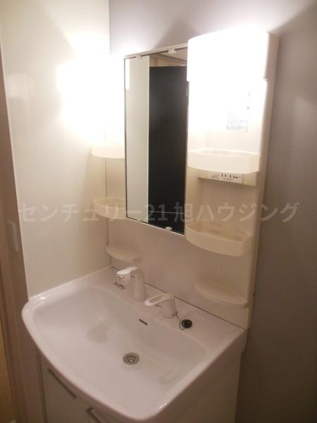 Kヴィラージュの洗面台・洗面所画像