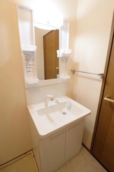 ガーデンヒル2の洗面台・洗面所画像
