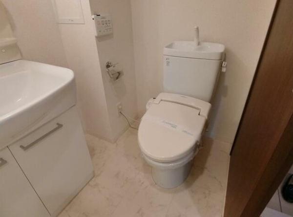 レジディア調布のトイレ画像