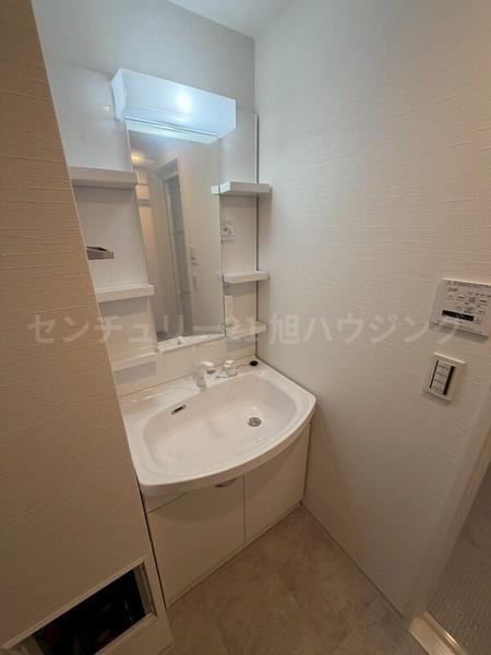 LUMINOUSつつじケ丘の洗面台・洗面所画像