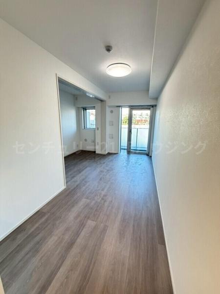 LUMINOUSつつじケ丘のリビング画像