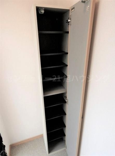 ボルベール調布ヶ丘の玄関画像