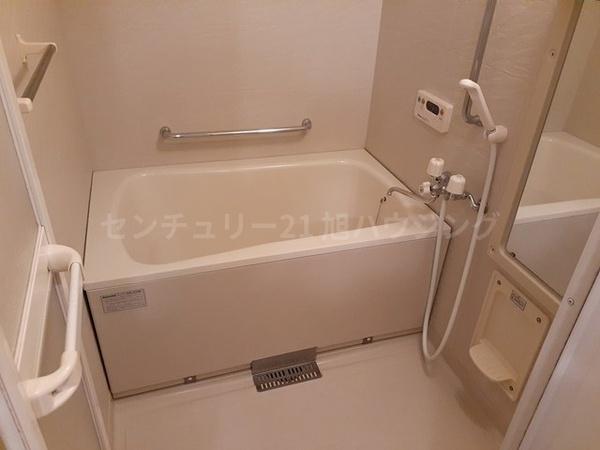 パーク　エレガンス　Ｋ．Ｔのバス画像