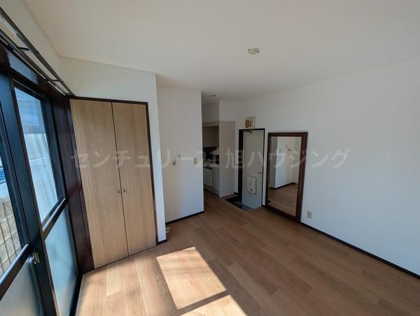 センチュリーセピアの収納画像