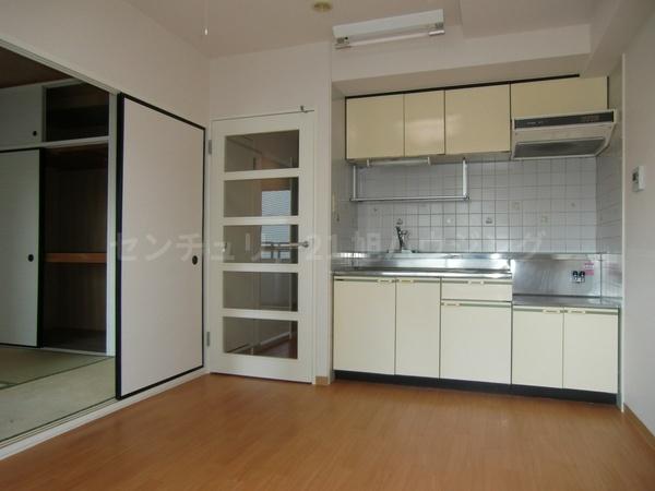 五香屋プラザビルのキッチン画像