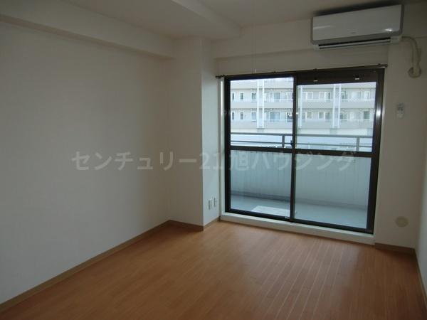 五香屋プラザビルのリビング画像