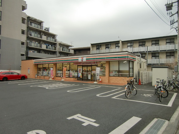 ジュネスKのコンビニ画像