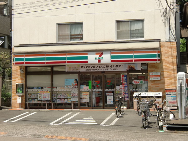 シティ富澤のコンビニ画像