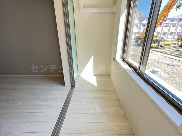 レオンのバルコニー画像