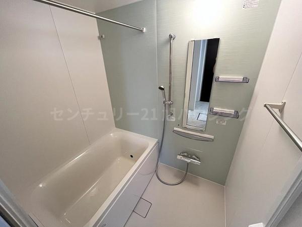 レオンのバス画像