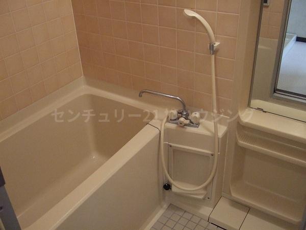 グレンピーク国領のバス画像