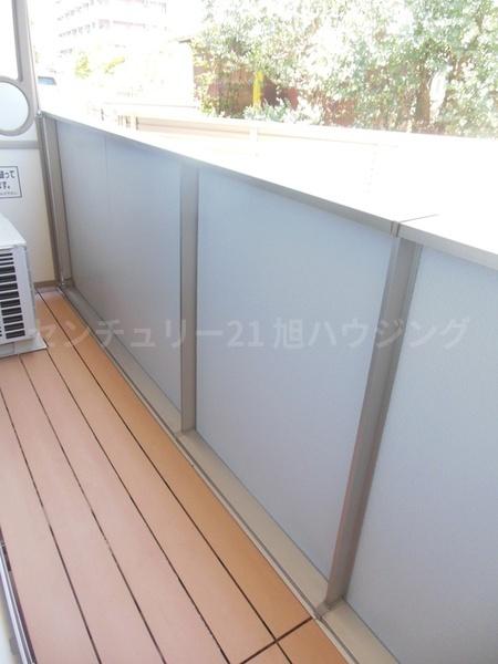 トレゾールのバルコニー画像