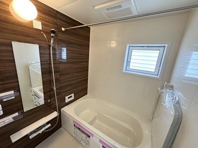 【価格変更】下貝塚3丁目　～全3棟～のバス画像