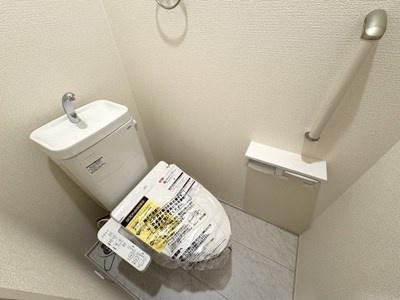 【価格変更】下貝塚3丁目　～全3棟～のトイレ画像