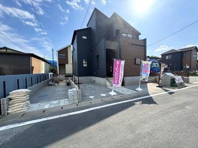 【価格変更】下貝塚3丁目　～全3棟～の前面道路含む現地写真画像