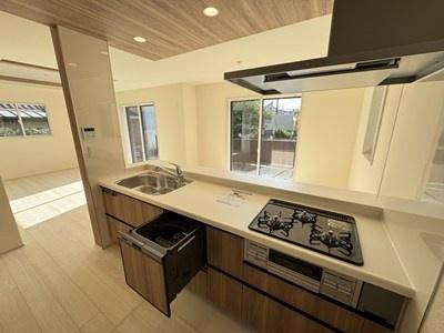 【内覧予約受付中】常盤平西窪町~全2棟~のキッチン画像