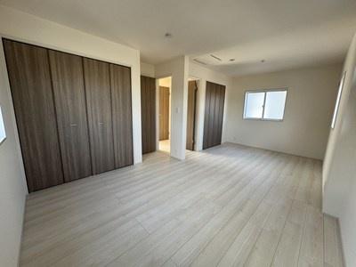 【内覧予約受付中】常盤平西窪町~全2棟~の洋室画像