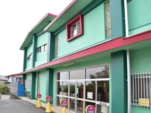 【完成間近】稔台3丁目 全1棟の幼稚園・保育園画像