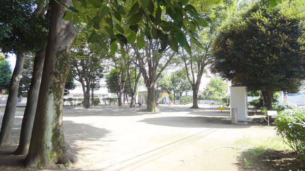 サンハイツ常盤平Ｂ棟の公園画像